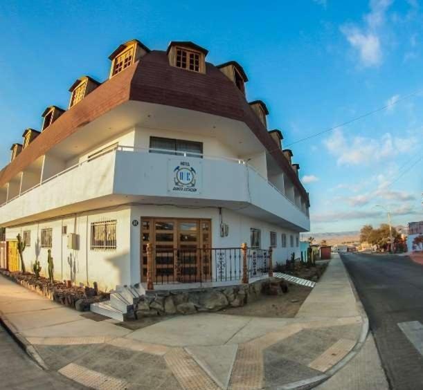 Hotel Quinta Estacion กัลเดรา ภายนอก รูปภาพ
